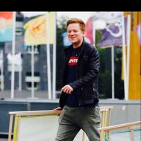 Bernard Bluekens的照片