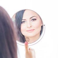 Simona Silvia的照片