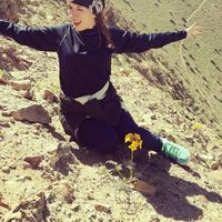 scarleth varas's Photo