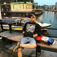 Fotos de Nima Samadi Borujeni