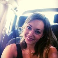 Holly Johnston的照片