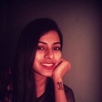 Alisha Nangia的照片