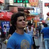 Emeric Henon's Photo