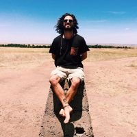 Valentin Jouval的照片