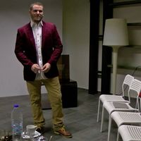 Kostas Faceless Portraits's Photo