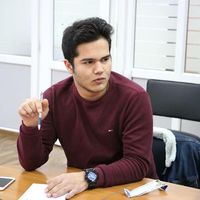 Farrukh Murodov的照片