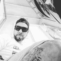 Manuel Ortiz的照片