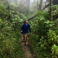 Youssef Meksi的照片