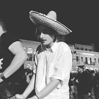 Ian Papadopoulos的照片