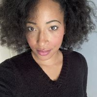 April Betts的照片