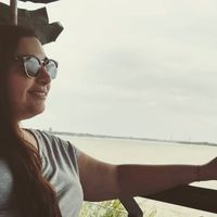 Paula Leonardo的照片