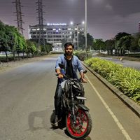 Pradyum Darade的照片