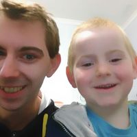 Alex McArthur的照片