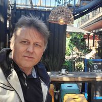 Jonas Björkwall的照片