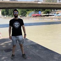 Enes  Bingöl的照片