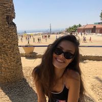 kristina rangelov的照片