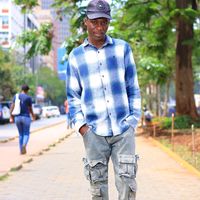 Derrick Guku's Photo