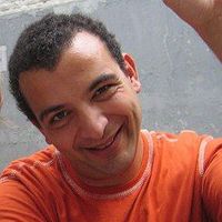 Youssef Sefiani的照片