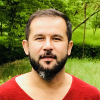 Farhad Kavish的照片