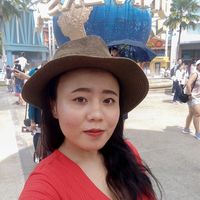 Dhea Syavina的照片