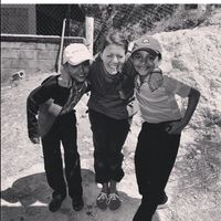 Holly Therrien的照片