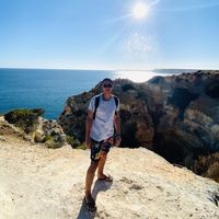 Daniel Bernal的照片