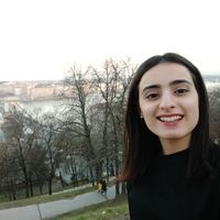 Ayşenur Yıldırım的照片