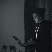 Bence Világi的照片