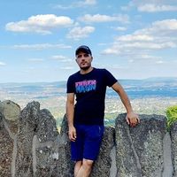 نوار خليل's Photo