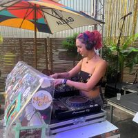 Фотографии пользователя Aliénor Ghafari