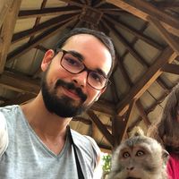 Adrien de Peretti的照片