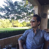 Valente Monzon Falconi的照片