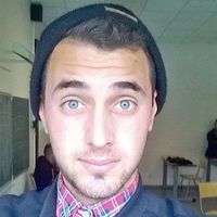 Andrew Coll的照片