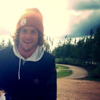 Dylan Elliott的照片