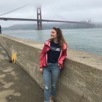 Rüveyda Demir的照片