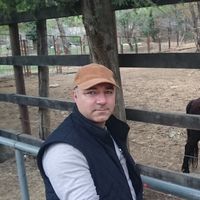 Kamran Khazraei的照片