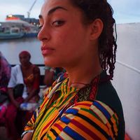 Wendi Safia Zaza Rajah的照片