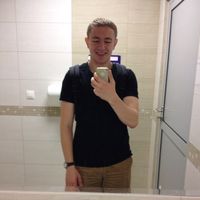 Roman Bogdanov的照片