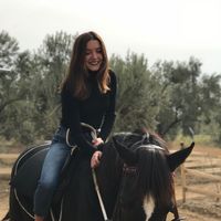 İpek Hezer的照片