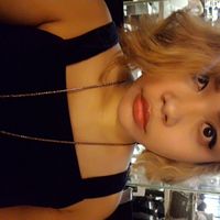 Fibria Rhischa's Photo