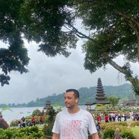 T. Cagatay OZGUR的照片