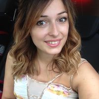 Lucie Mirouze的照片