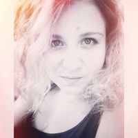 Ivanna Omelchenko的照片