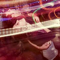 Fatima Bayinay的照片