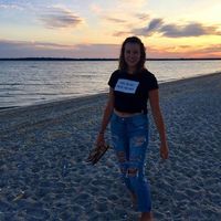 Alexa Collins的照片