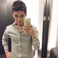 Cali Urbina的照片