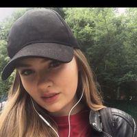 Fotos von Olha Lyasova