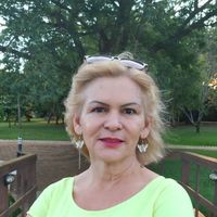 Elenira Paschuini's Photo