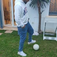 Mnem Almusmari的照片