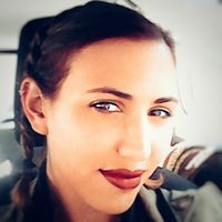 Le foto di Aïlis Le Guen